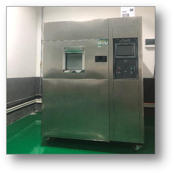 高低温試験機